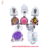 Cepillo en forma de Oso material de Plastico Transparente con Lentejuela en colores 17 x 9 cm. MC26-74 Cepillo en forma de Oso material de Plastico Transparente con Lentejuela en colores 17 x 9 cm. MC26-74