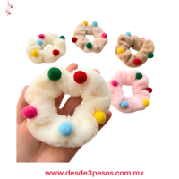 Dona de Peluche con Pompones de Colores 11 cm diametro MC26-B03 Dona de Peluche con Pompones de Colores 11 cm diametro MC26-B03