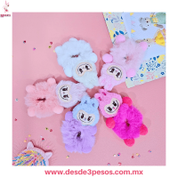 Dona peluche con Figura de Labubu en colores 12 x 10 cm. 5B-106 Dona peluche con Figura de Labubu en colores 12 x 10 cm. 5B-106