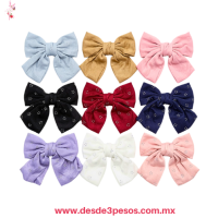 Moño Con pedrería Tela tipo Terciopelo en Colores 16 x 13 cm 26B-31 Moño Con pedrería Tela tipo Terciopelo en Colores 16 x 13 cm 26B-31